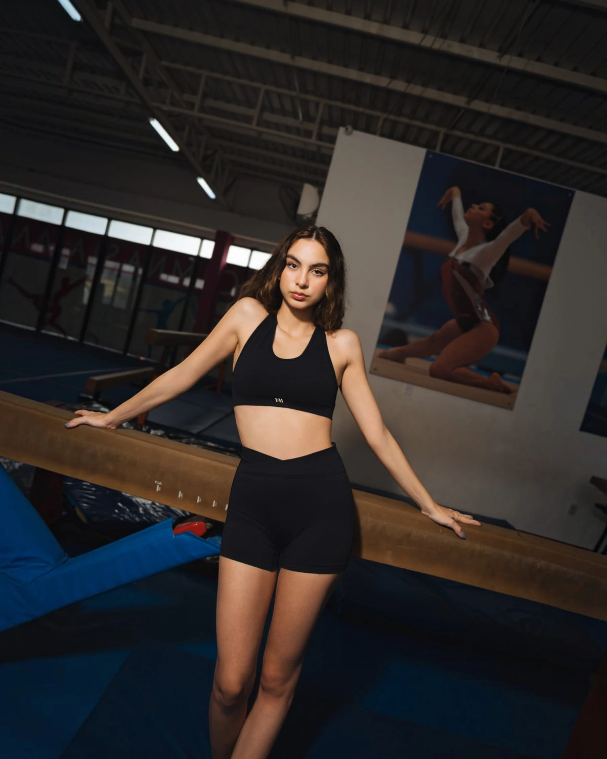 ARC TOP BLACK